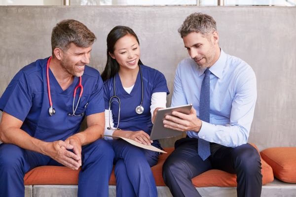 Personalmanagement und Führung in Gesundheitseinrichtungen