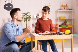 Therapeutische Modelle und Theorien in der Logopädie
